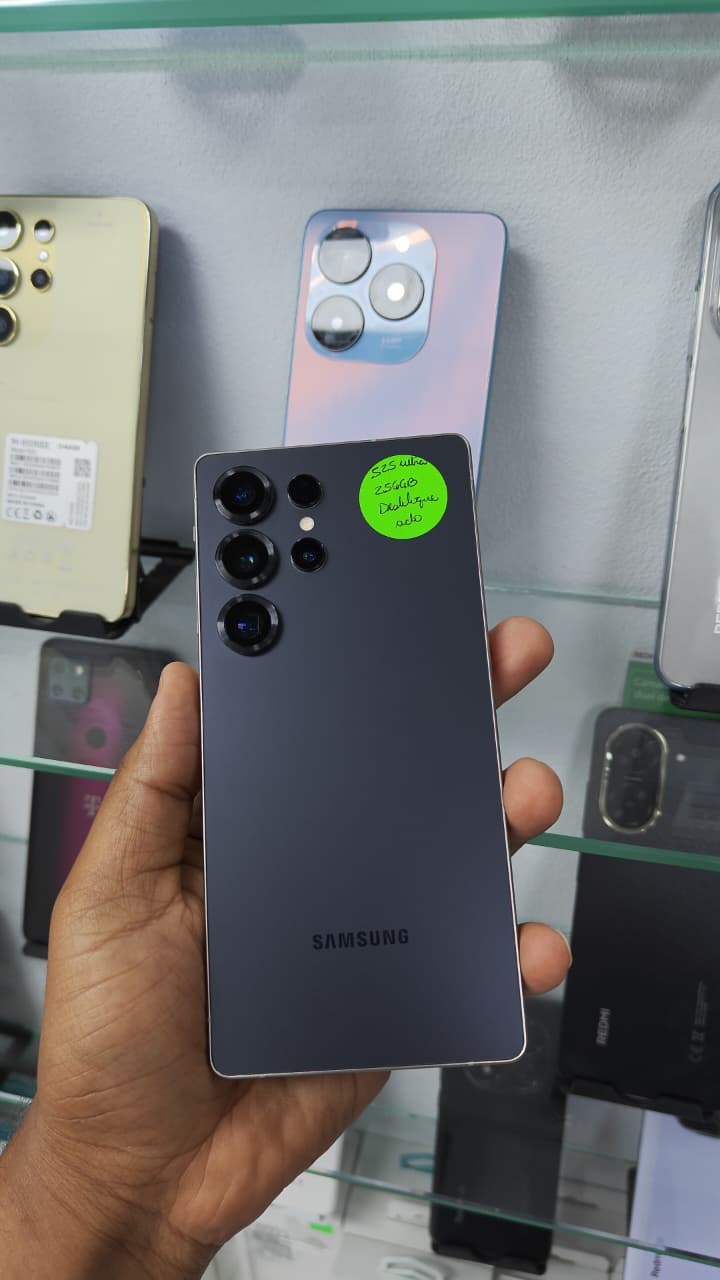 SAMSUNG GALAXY S25 ULTRA